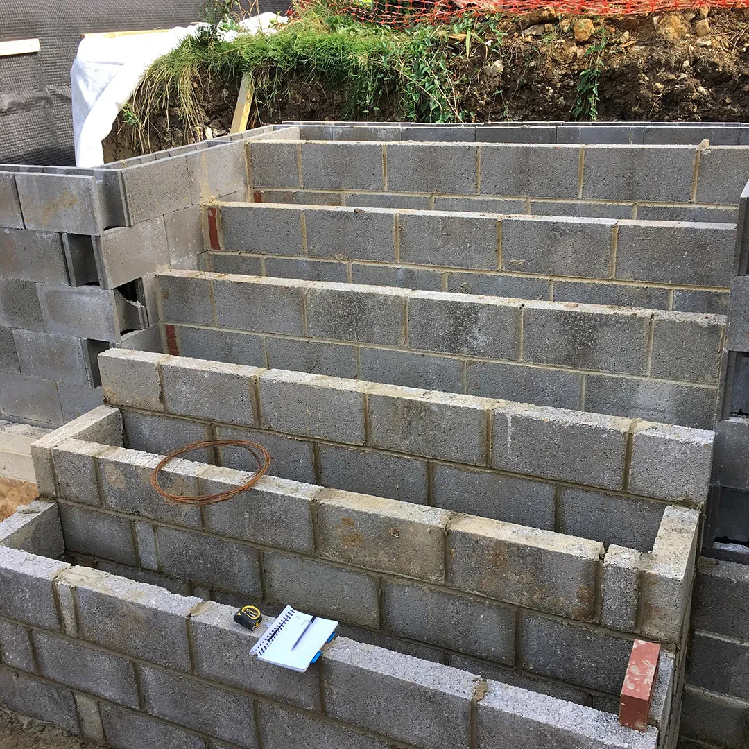 a pile of cinder blocks sitting next to each other